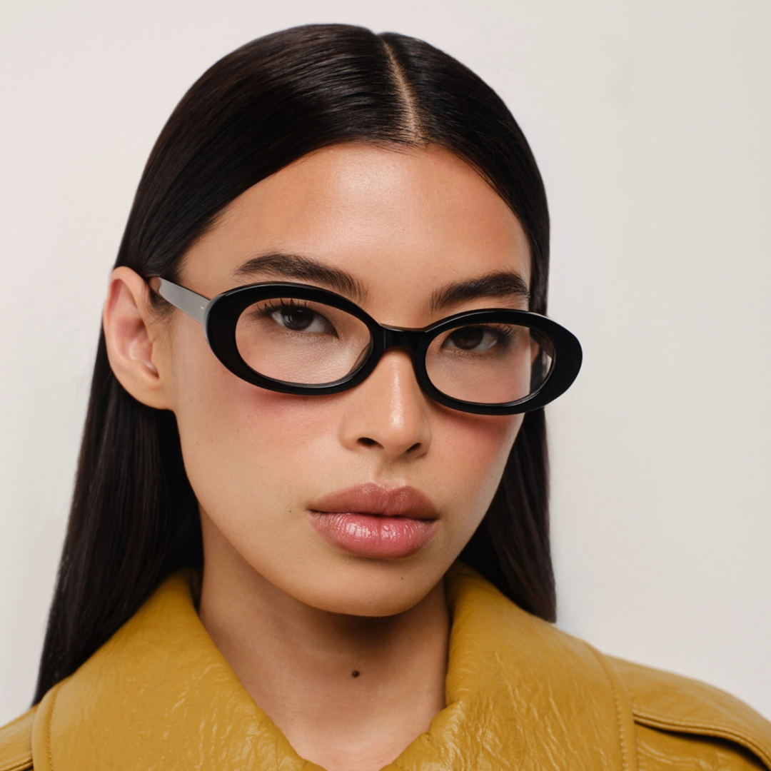 Lyric Leigh in Gloss Black Optical Lens