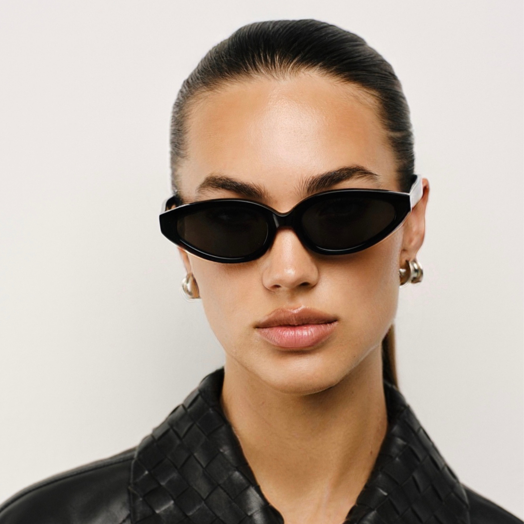 Coco In Gloss Black