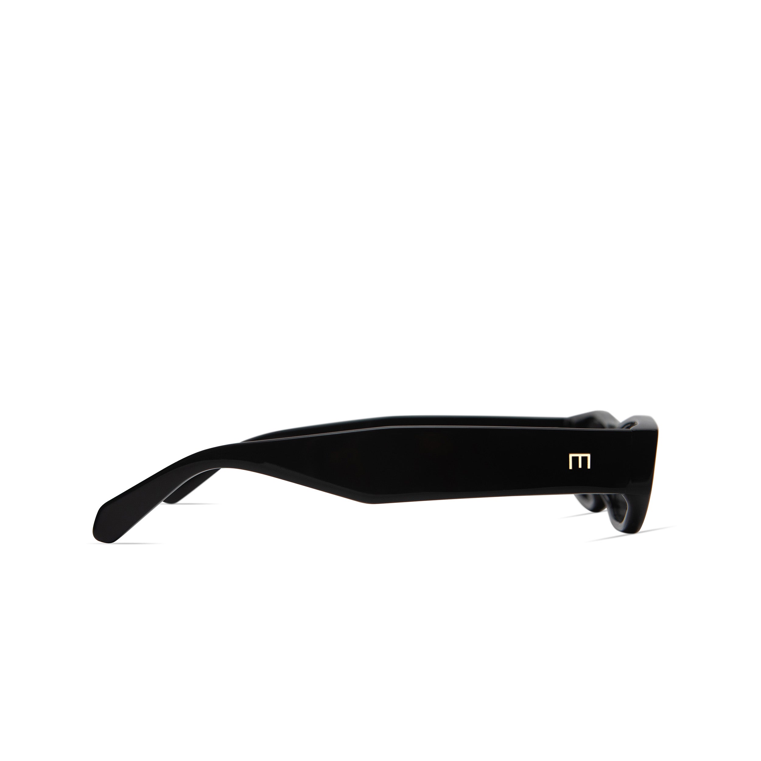 Yves in Gloss black