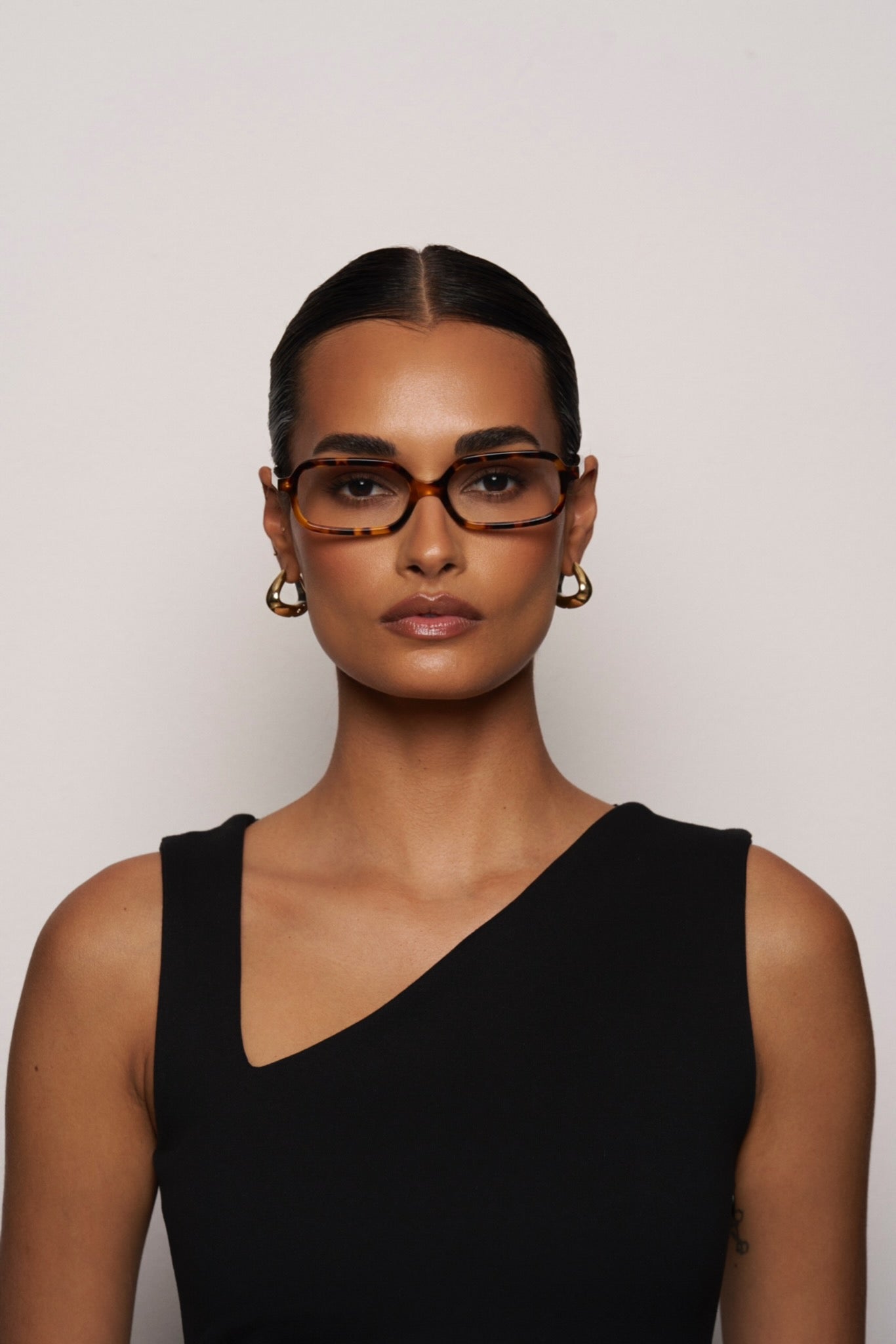 Millie in Brown Tortoise Optical Lens